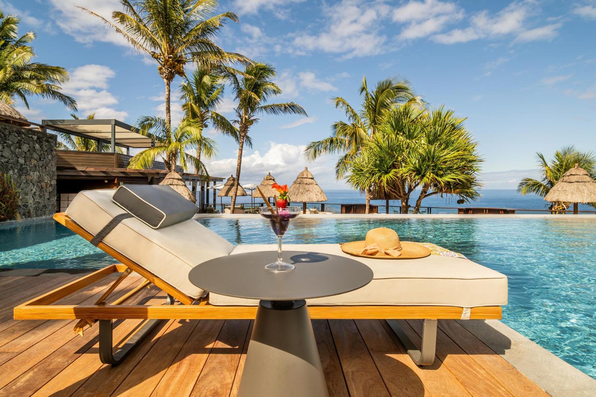 Palm Hotel&Spa Petite Île Exteriör bild